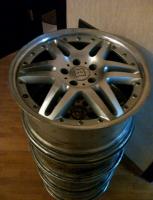 post-9016-0-85052100-1319409019_thumb.jp