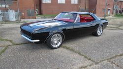 1967_camaro_hank___custom_interior_red_and black (1).JPG