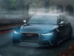 audi.thumb.jpg.d51257afb46b6221816c0824e