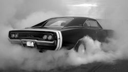 20316_1_other_cars_muscle_car_muscle_car_burnout.jpg