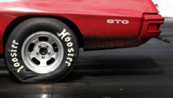 pontiac_gto_hot_rod_drag_racing_track_1920x1080.jpg