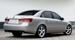 2004-hyundai-sonata-nf-4.jpg