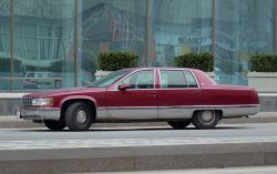 Cadillac_Fleetwood_01.thumb.jpg.372ba4e4adeaf62d76894e02e8e24211.jpg