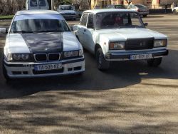 nwuzIT491Ss.jpg