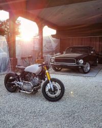 995120975_YamahaXV750FordMustang.thumb.jpg.9e7b1d9952222bcd42d4887aa395cd09.jpg