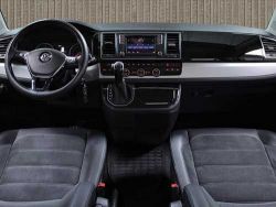 rent minivan baku
