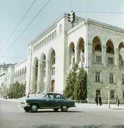 baku04.thumb.jpg.271e6b2be961b3d31820411d6e3d8105.jpg